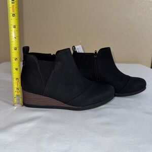 TOMS Youth Kelsey Black Synthetic Nubuck Wedge Booties Size 6Y 10018650 NWT